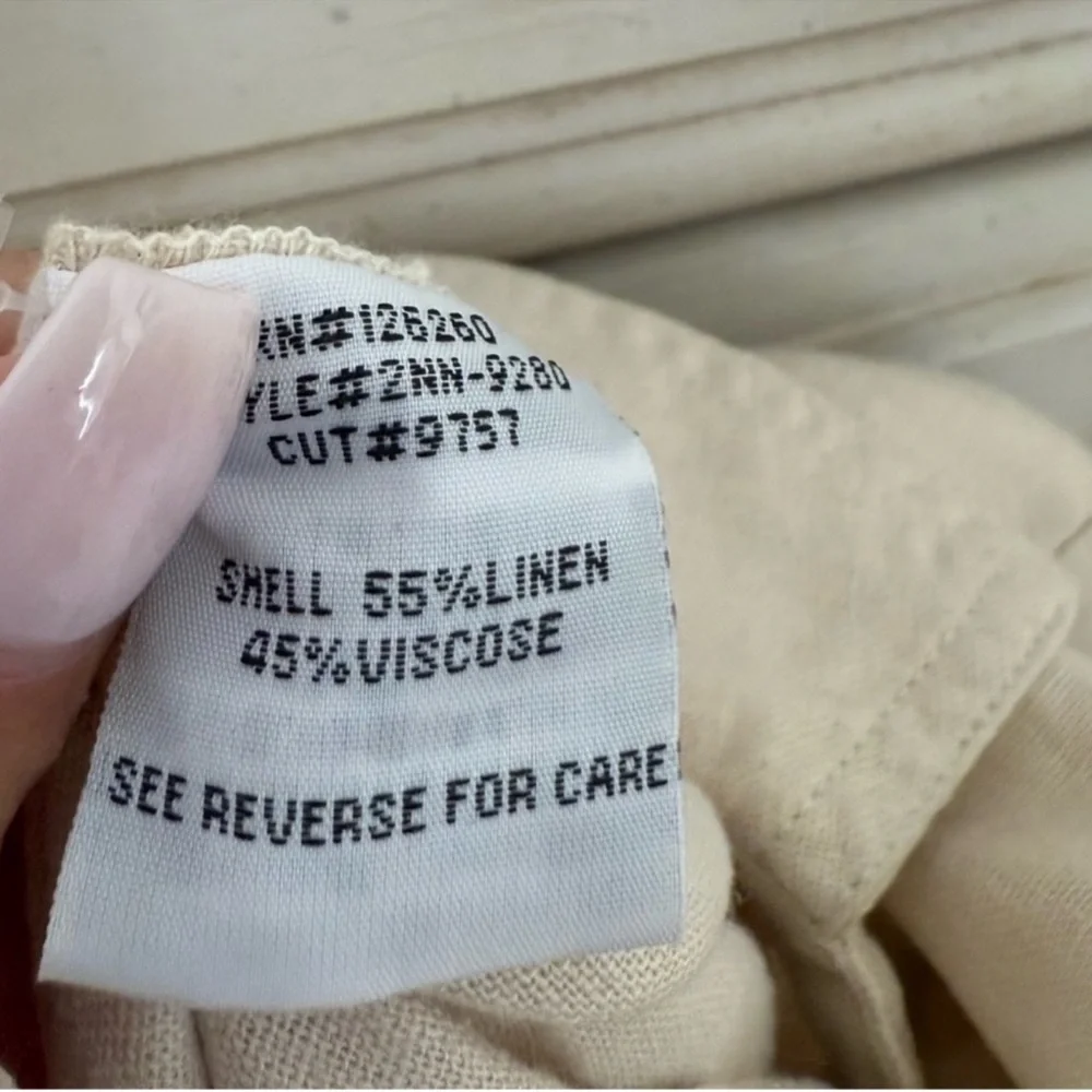 Vici Oatmeal Linen Pocketed Romper - Picture 6 of 6